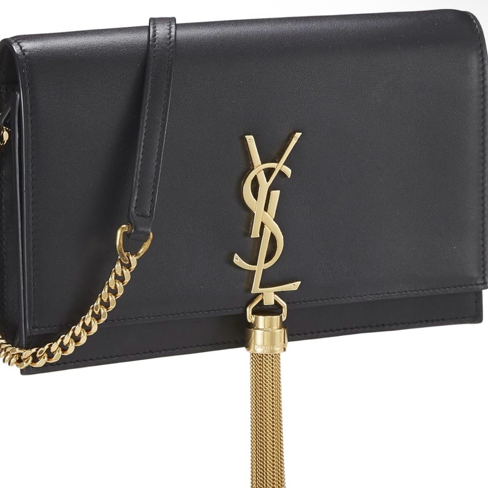 YVES SAINT LAURENT
Black Calfskin Kate Tassel Wallet On Chain